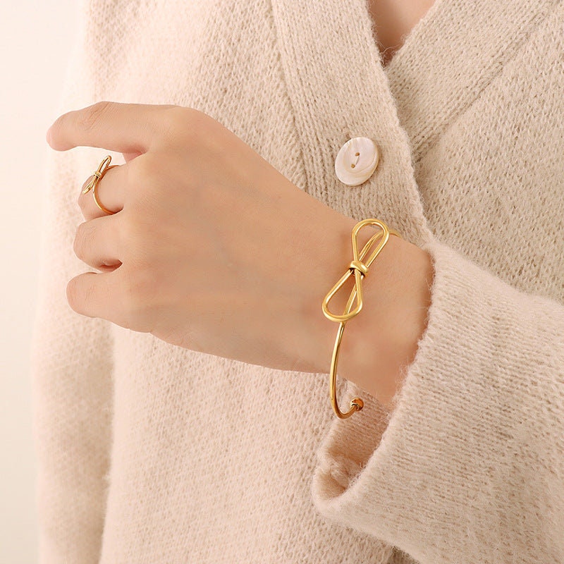JAKKI Kawaii Bow Bangle ∙ Gold Tie The Knot Bracelet ∙ Simple Thin Jewelry ∙ Wedding Bridesmaid Gift For Her Girl Kid Mother Daughter