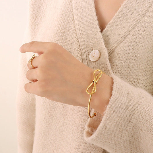 JAKKI Kawaii Bow Ring ∙ Gold Tie The Knot Bracelet ∙ Simple Thin Jewelry ∙ Wedding Bridesmaid Gift For Her Girl Kid Mother Daughter