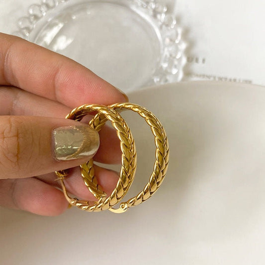 RAITA Herringbone Twisted Hoop Earrings, Large Gold Dangle Drop Jewelry, Simple Vintage Huggie, Unique Korean Designer Kawaii Gift for Her